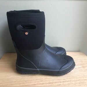 BOGS Big Kids Boots Size: US Youth 4 EUR 37